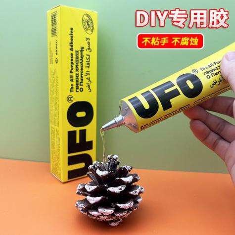 粘积木用什么胶水