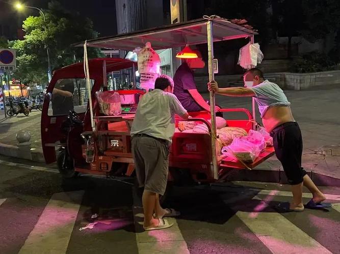 路边摊卖什么最挣钱