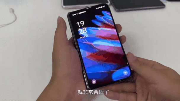 手机屏幕自动跳动是什么原因